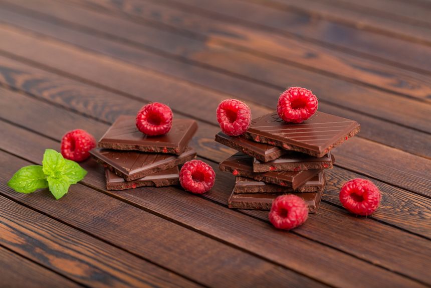 Gorzka czekolada z malinami