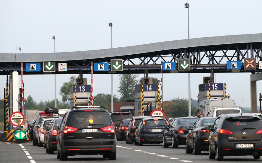 auta na autostradzie