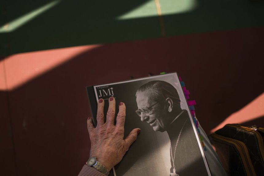 Wizerunek biskupa Opus Dei Alvaro del Portillo 