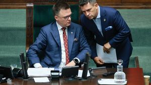 Szymon Hołownia i Paweł Śliz w Sejmie