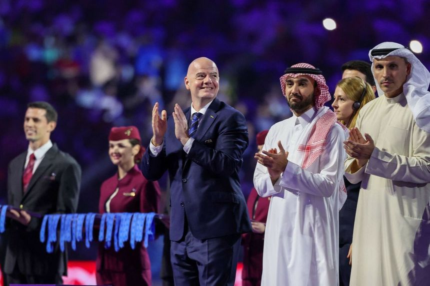 Gianni Infantino podczas finału klubowych MŚ, które odbyły się w 2023 roku w Arabii Saudyjskiej