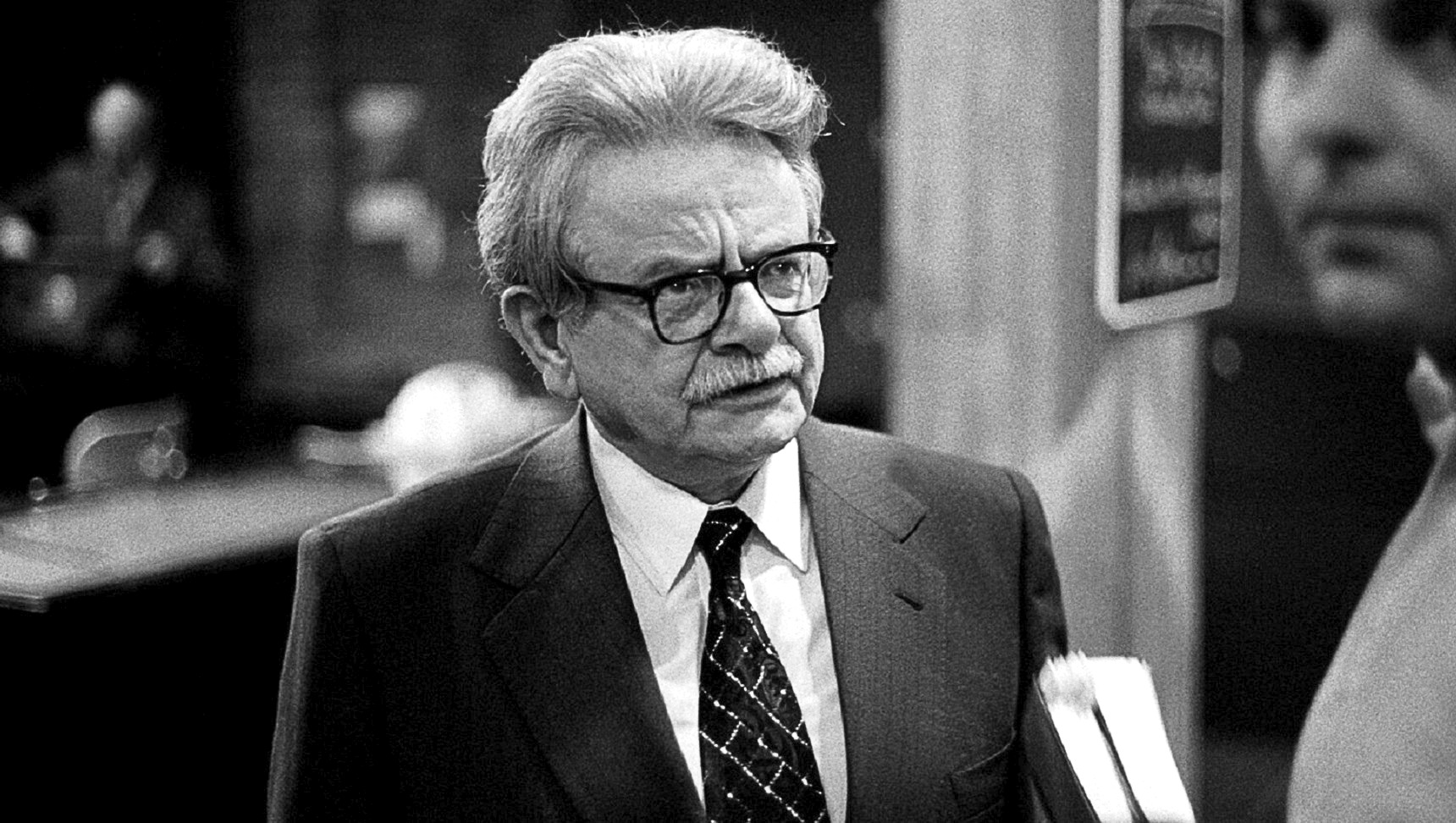 Mało kto w Polsce pamięta jeszcze tego noblistę. Dla wielu jest genialnym pisarzem