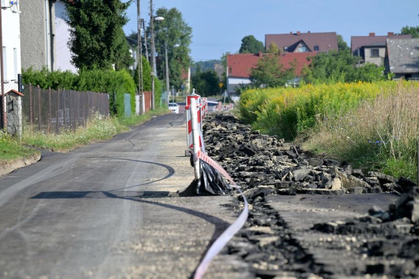 60-letni rolnik z Gliwic trafił do aresztu po zniszczeniu drogi 