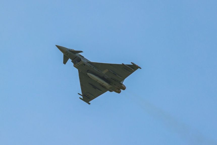 Samolot Eurofighter [zdjęcie ilustracyjne] 