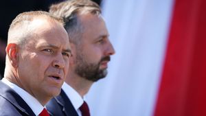  Prezydent Nawrocki i szef MON Władysław Kosiniak-Kamysz