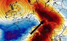 Anomalia temperatury na poziomie ciśnienia 850 hPa 28.08 (GFS)