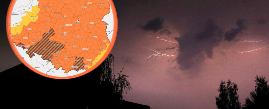 Widok burzy z błyskawicami na ciemnym niebie, z mapą ostrzeżeń pogodowych w rogu.