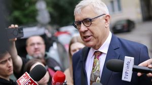 Mec. Roman Giertych jest posłem KO