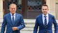Donald Tusk i Adam Szłapka