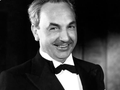 Hal Mohr we fraku na czarno-białym zdjęciu z Oscarów 1936