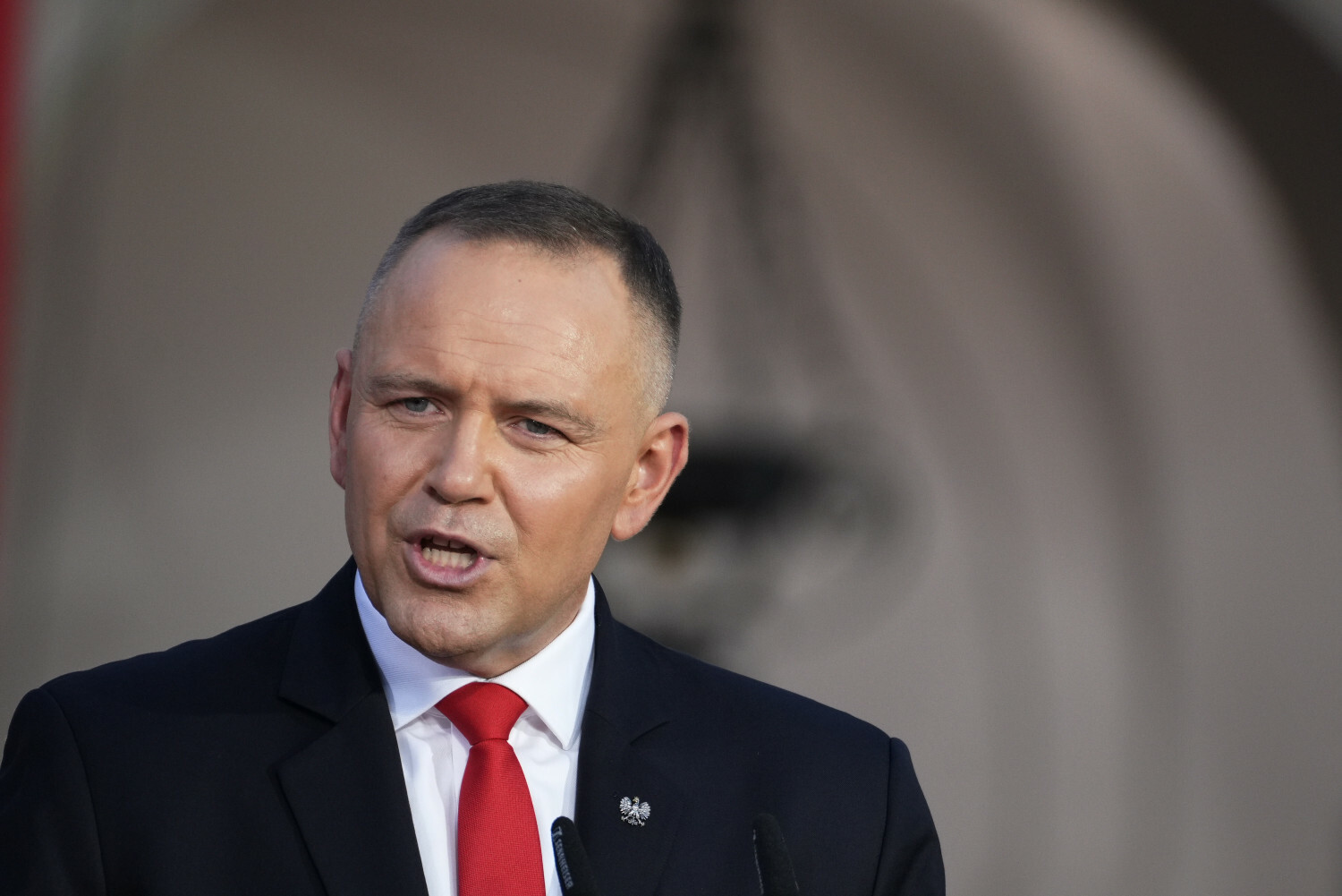 Te grupy Polaków oceniają prezydenturę Nawrockiego najlepiej. Zaskakujące wyniki sondażu