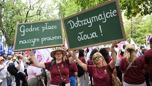 Manifestacja nauczycieli: „Politycy do tablicy”