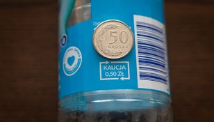opakowanie ze znaczkiem systemu kaucyjnego