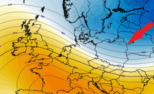 Anomalia wysokości geopotencjalnej na poziomie 500 hPa 05.09 (ECMWF)