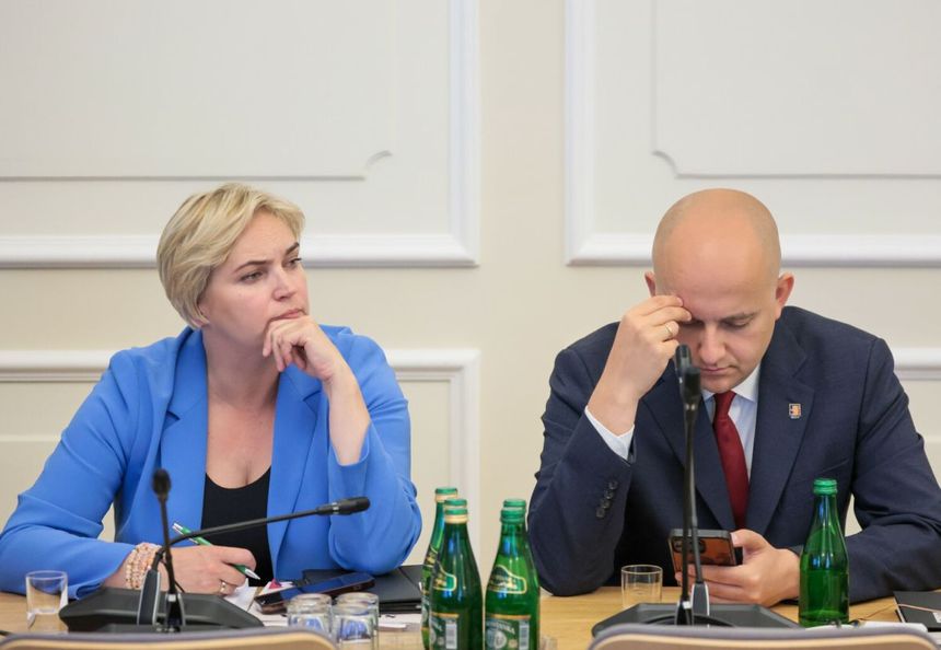  Posłowie PiS Dominika Chorosińska i Dariusz Matecki [zdjęcie archiwalne] 