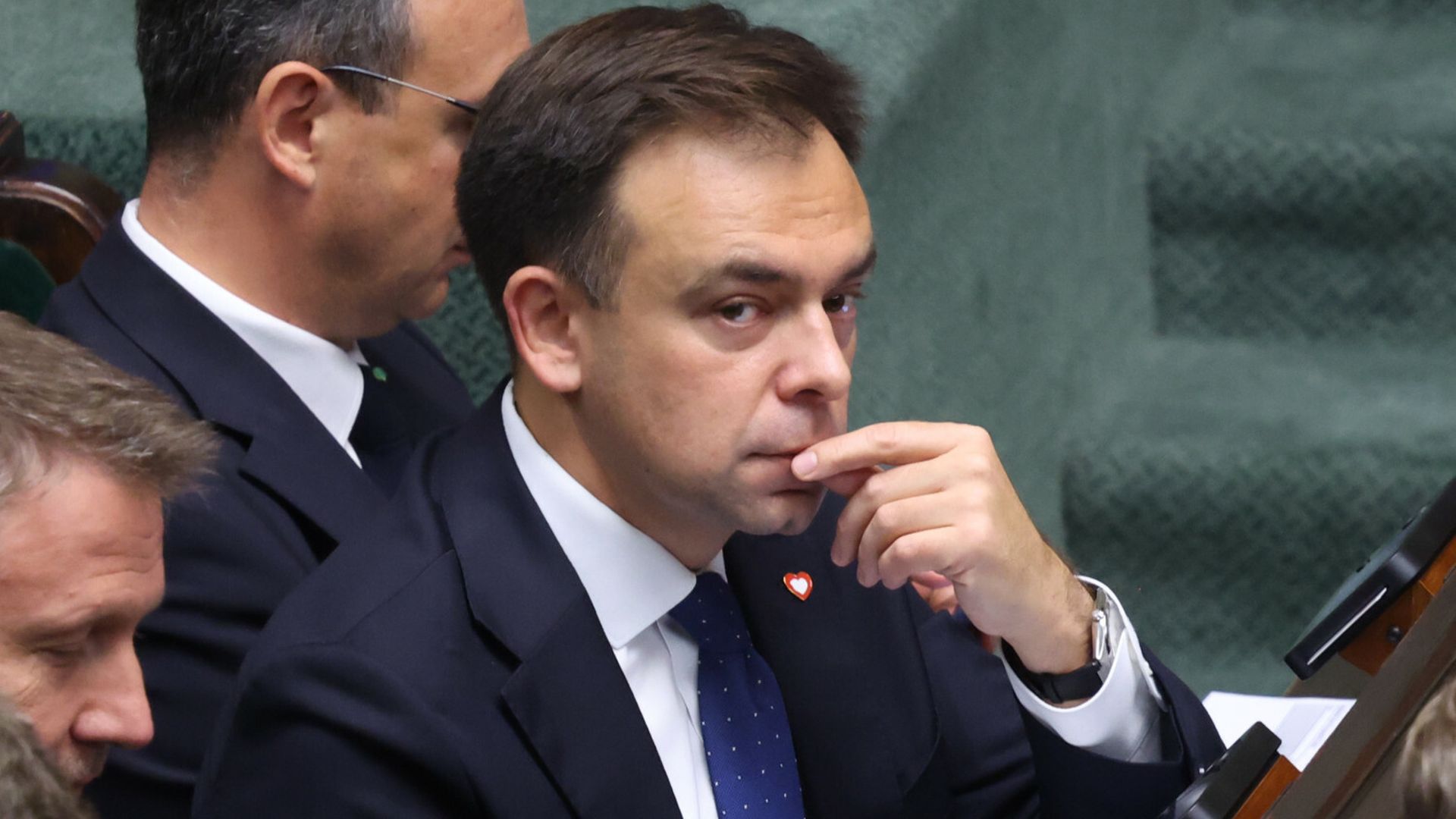 Jasne stanowisko ws. zmian w 800 plus. Minister finansów przeciął spekulacje