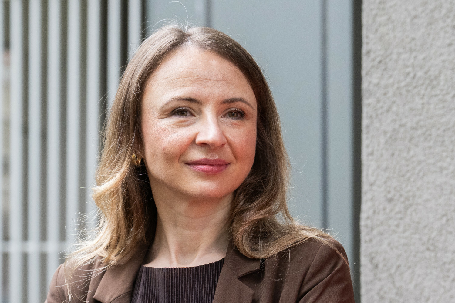 Ta ustawa działa wstecz i daje dodatkowe dni urlopu. Katalog okresów został poszerzony