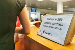 Kolejka do wydania prawa jazdy