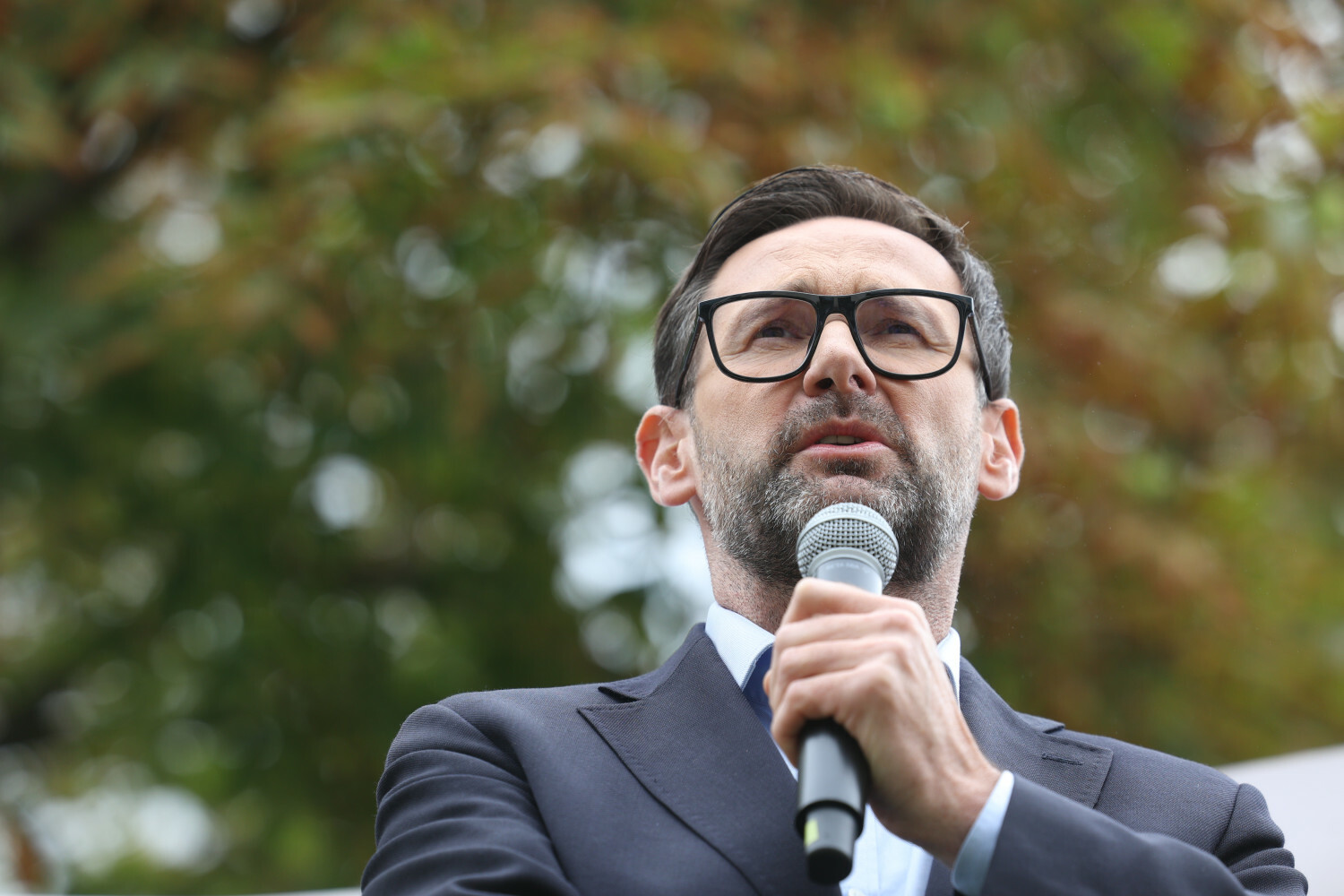 „PiS-owskie afery wykraczają poza granice Polski". Burza po tekście „FT"