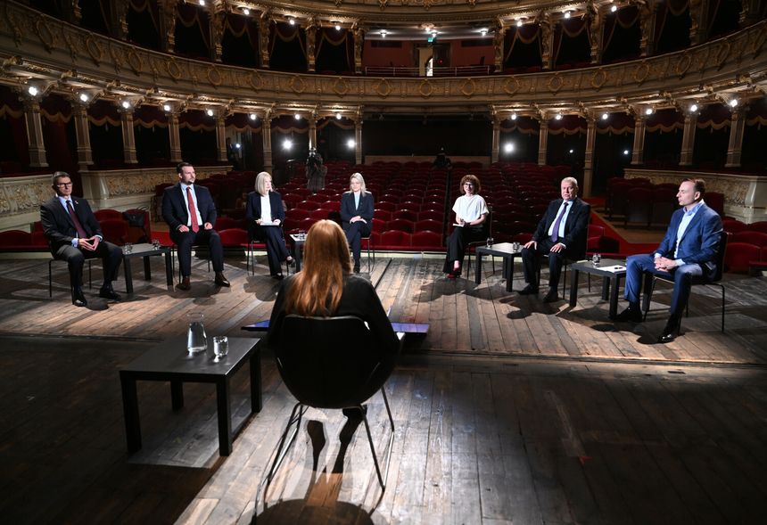 Debata przed wyborami w Krakowie