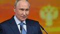 Dmitri Lovetsky/Associated Press/East News