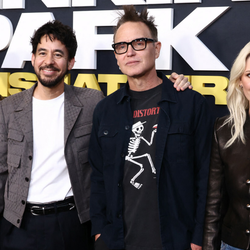 Joseph Hahn, Mike Shinoda, Mark Hoppus i Emily Armstrong