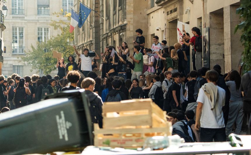 Protest licealistów we Francji 