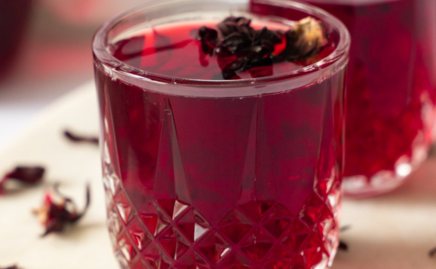 Napar z hibiskusa