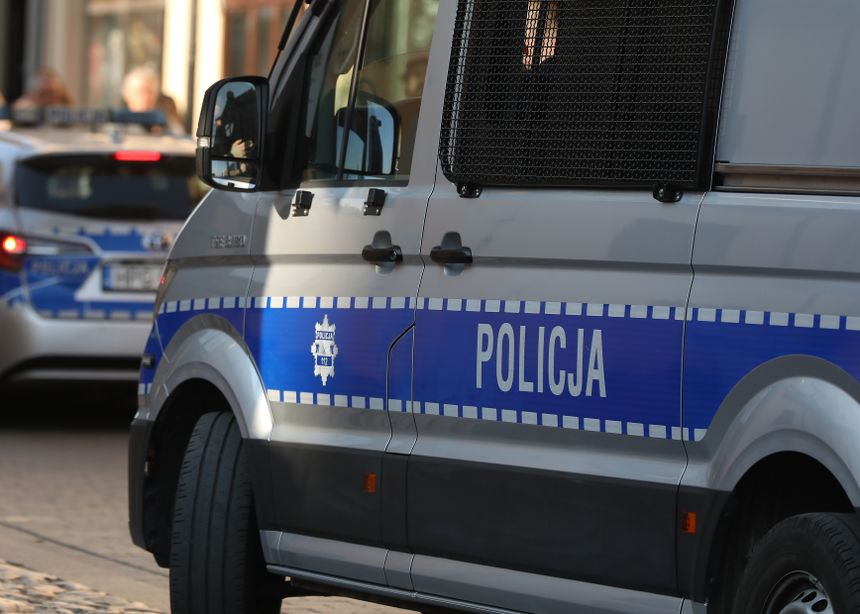 Radiowóz policji - zdj. ilustracyjne
