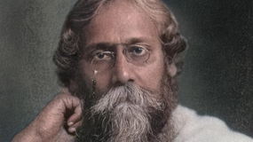 Rabindranath Tagore z siwą brodą i w okularach