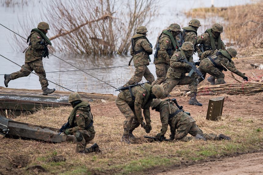 Polscy żołnierze w czasie ćwiczeń NATO