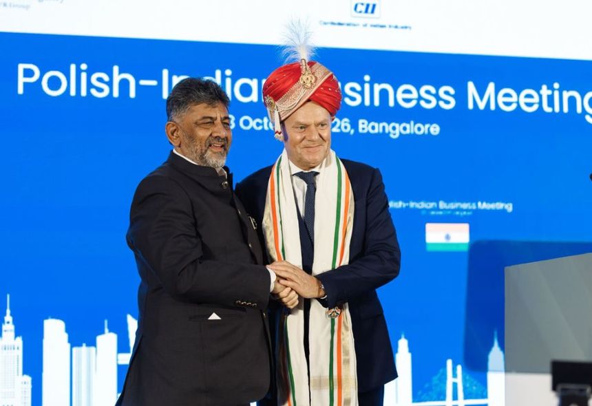  Donald Tusk podczas wizyty w Indiach 