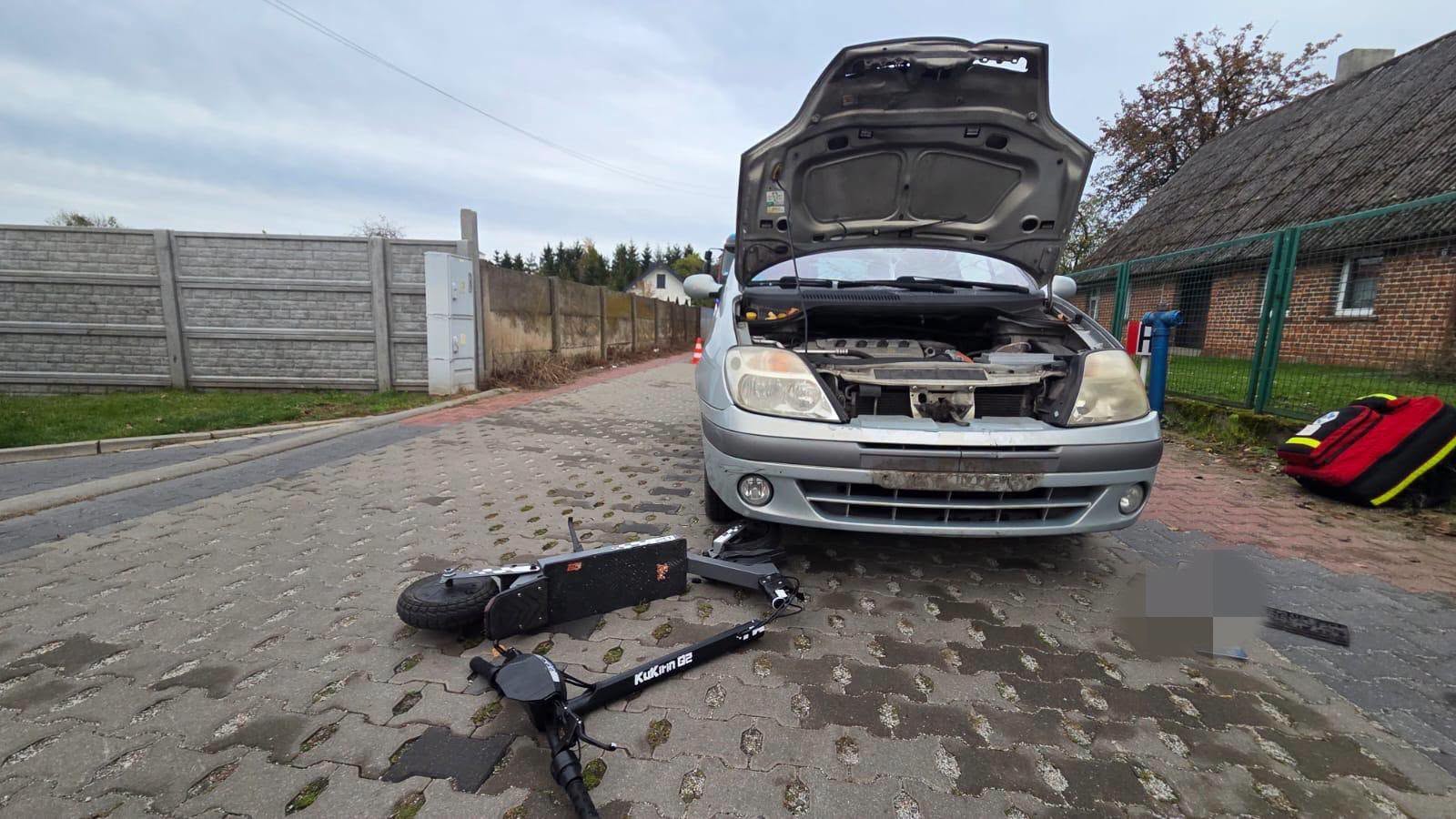 Groźny wypadek na hulajnodze elektrycznej. 13-latek doznał urazu głowy