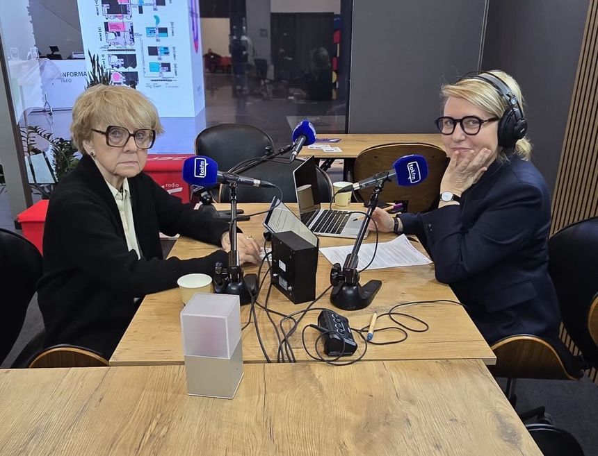 prof. Danuta Hubner i Aleksandra Karasińska 