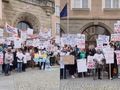 Protest pod ratuszem w Olsztynie