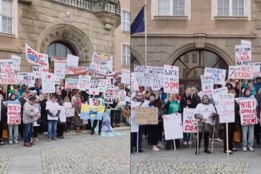 Protest pod ratuszem w Olsztynie
