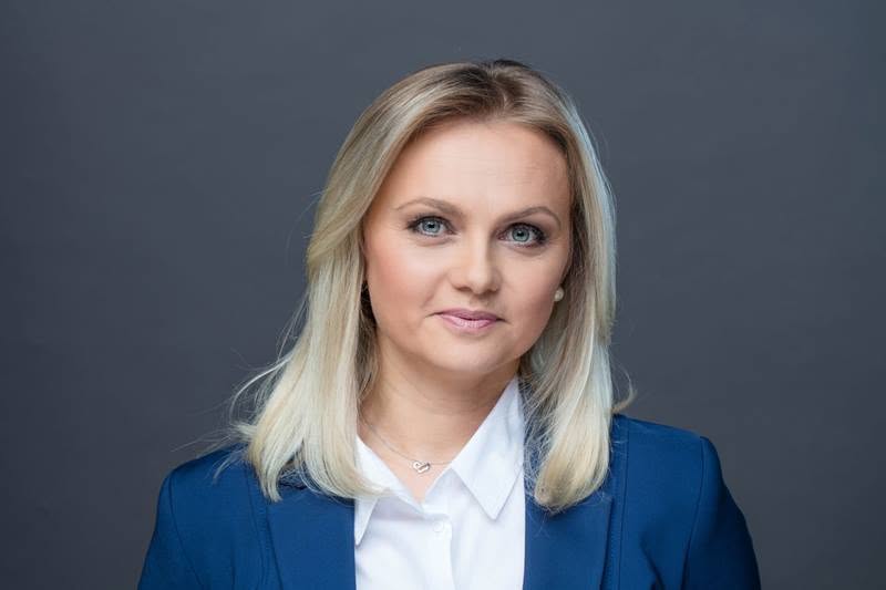Dr Aneta Kowalewska