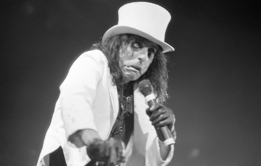 Alice Cooper podczas koncertu