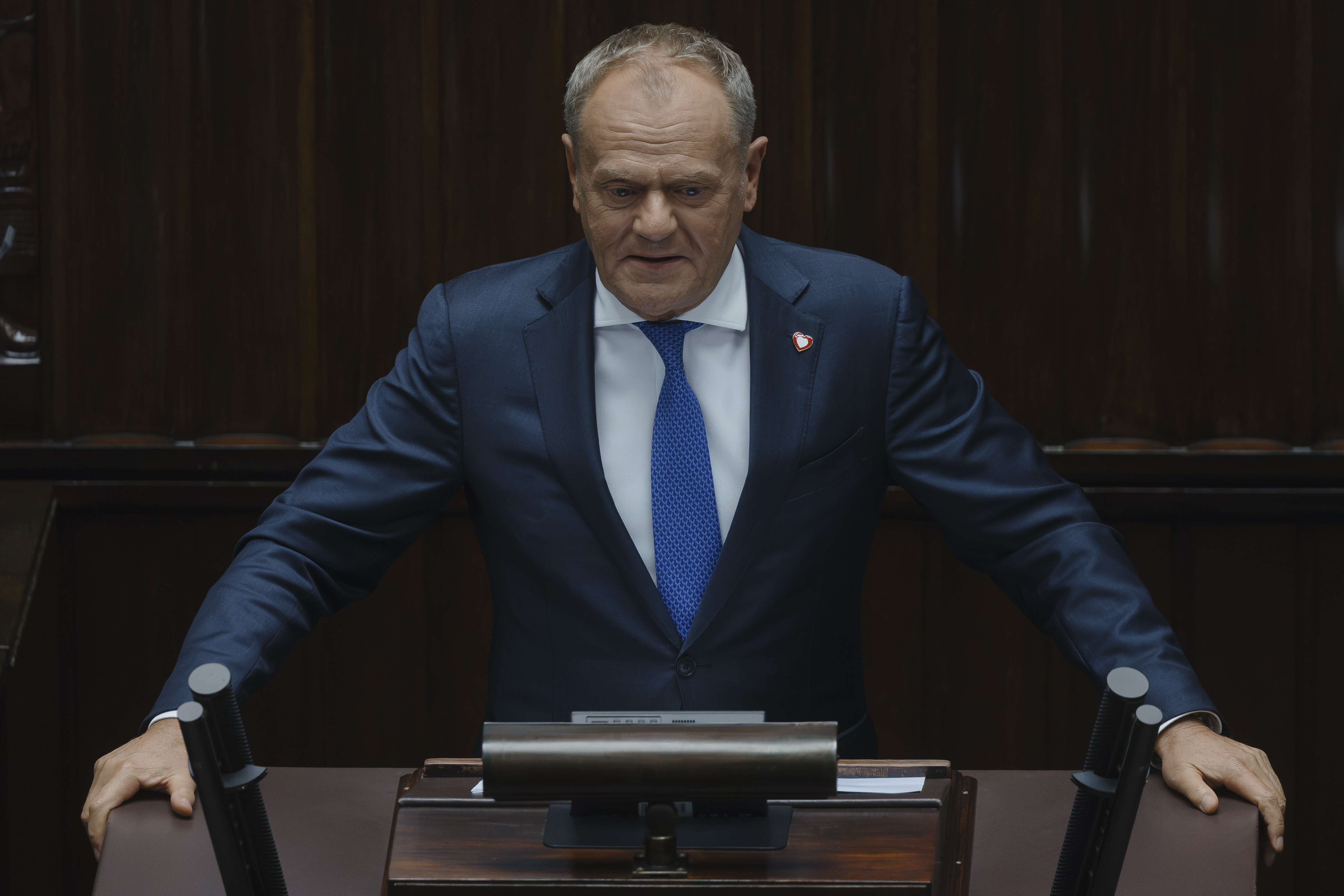 Wotum nieufności wobec rządu Tuska. Morawiecki grzmi o „skraju wojny domowej"